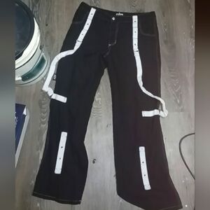 Hot topic royal bones size 13 women's